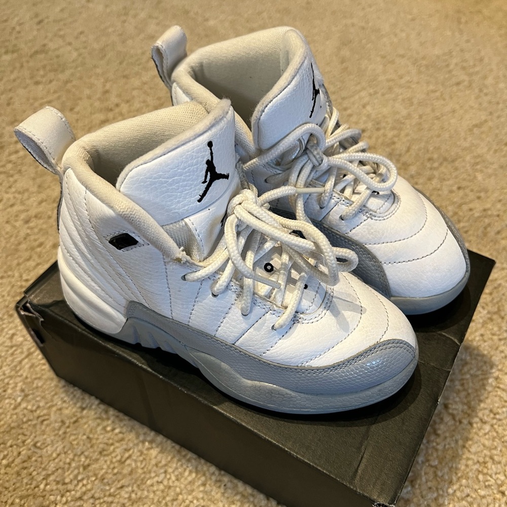 💯Authentic Air Jordan Retro 12